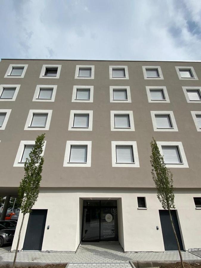 A2 Hotels Wernau Am Quadrium ภายนอก รูปภาพ